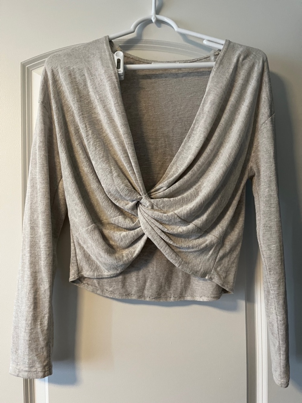 Twist Front Long Sleeve Women's Top - Light gray